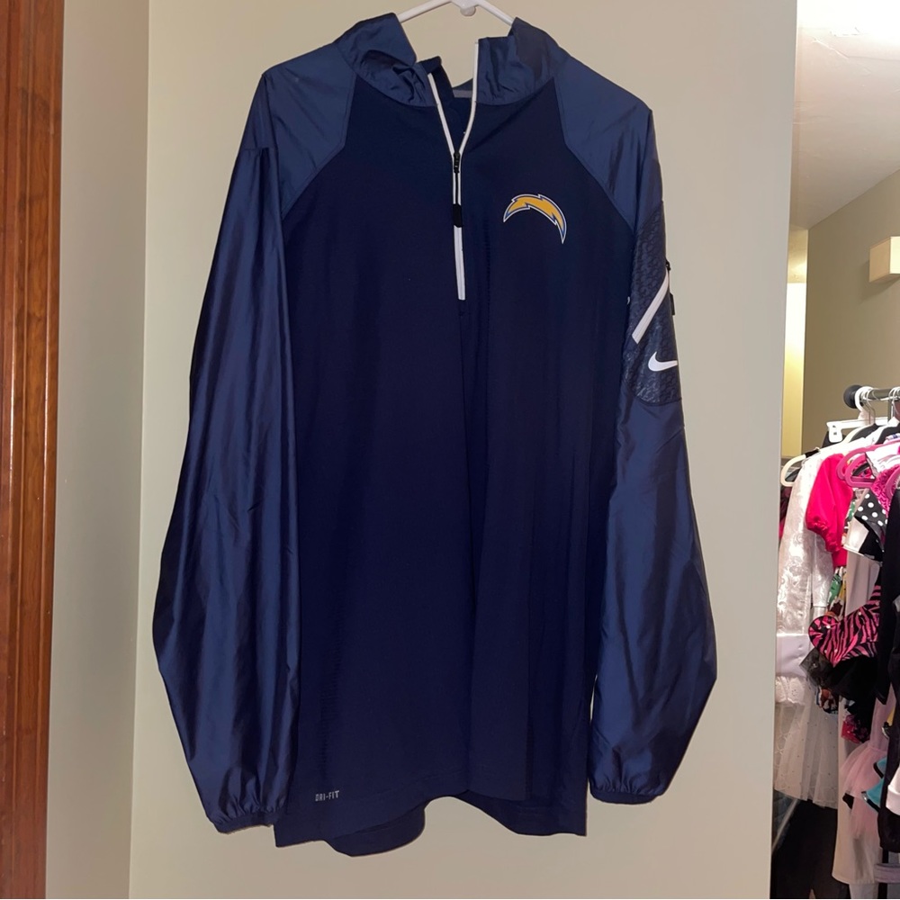 *LIKE NEW* Official NFL Nike Chargers Performance/Windbreaker Jacket